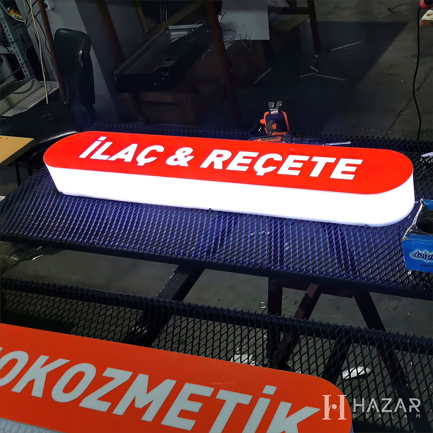 Eczane ışıklı tabela uygulaması