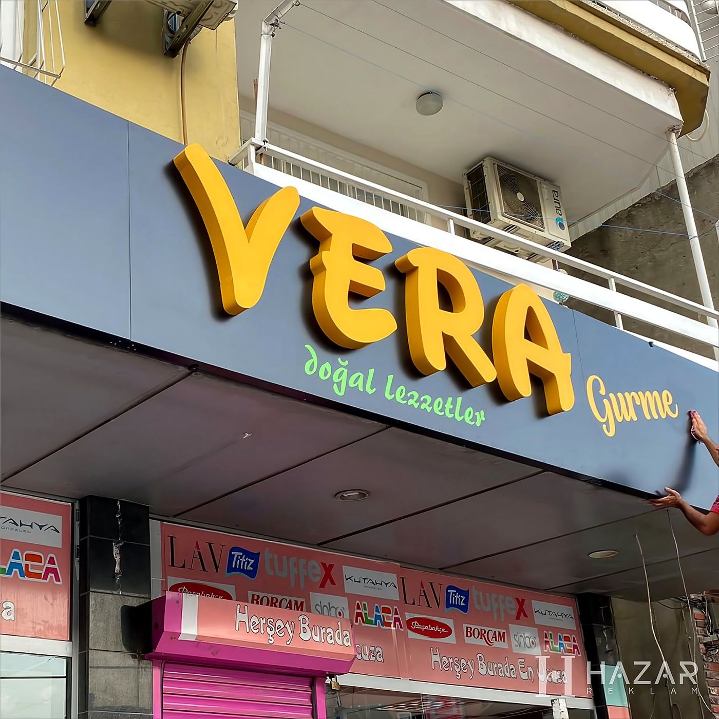 Cephe kutu harf uygulaması